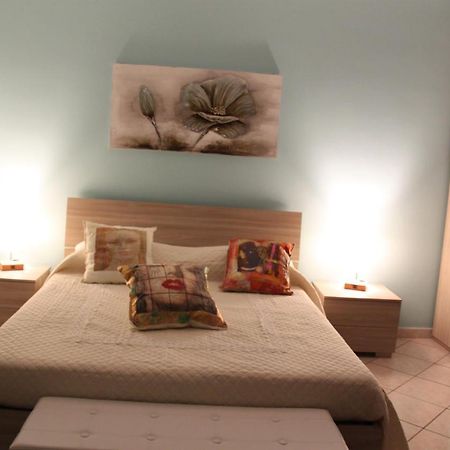 Casa Di Suele Apartment Solarino ภายนอก รูปภาพ