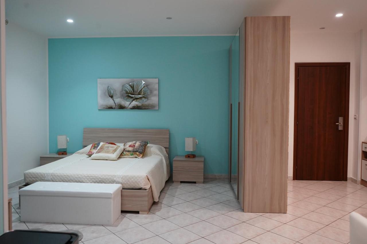 Casa Di Suele Apartment Solarino ภายนอก รูปภาพ