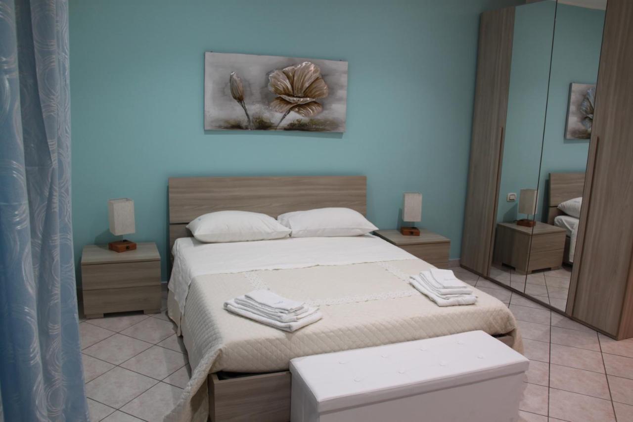 Casa Di Suele Apartment Solarino ภายนอก รูปภาพ