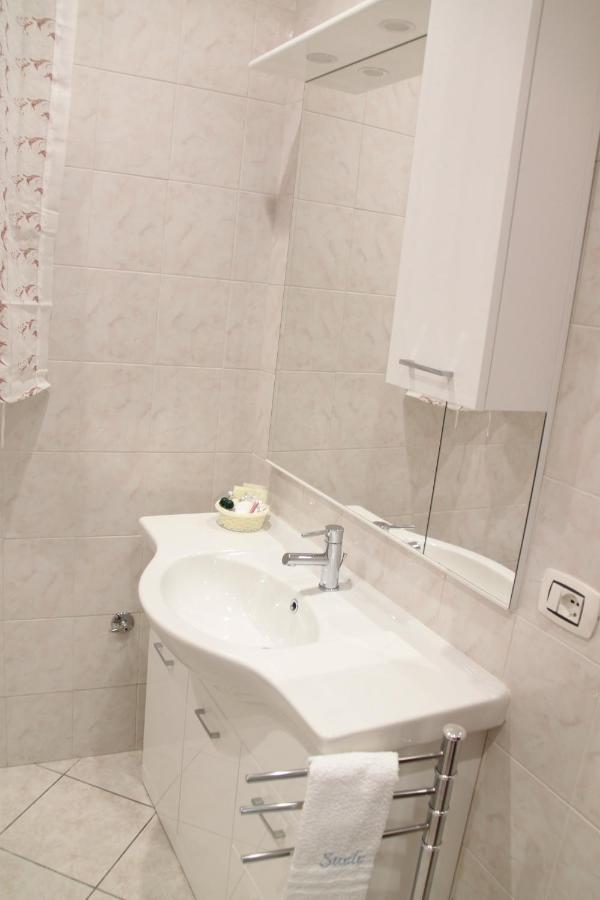 Casa Di Suele Apartment Solarino ภายนอก รูปภาพ